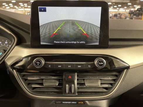 Used 2022 Ford Escape SE w/ Convenience Package image 21