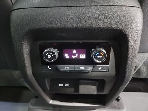 Certified 2025 Chevrolet Traverse RS w/ LPO, Floor Liner Package AWD/4WD image 20