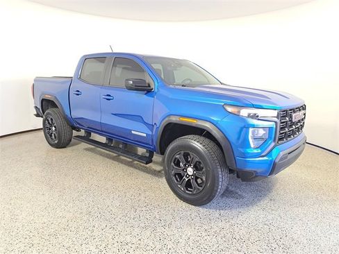 Used 2023 GMC Canyon Elevation w/ Trailering Package image 4