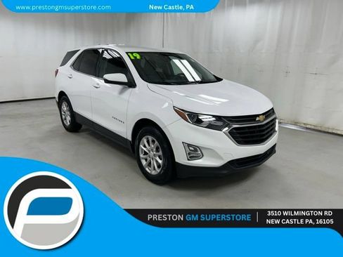 Used 2019 Chevrolet Equinox LT w/ Driver Convenience Package FWD image 1