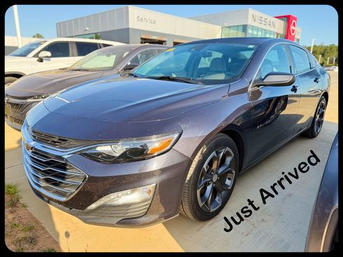 Used 2023 Chevrolet Malibu LT image 1