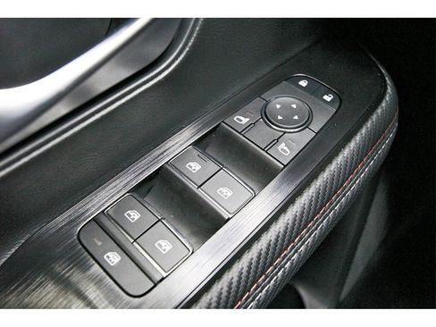 New 2026 Nissan Kicks SR w/ SR Premium Package image 21