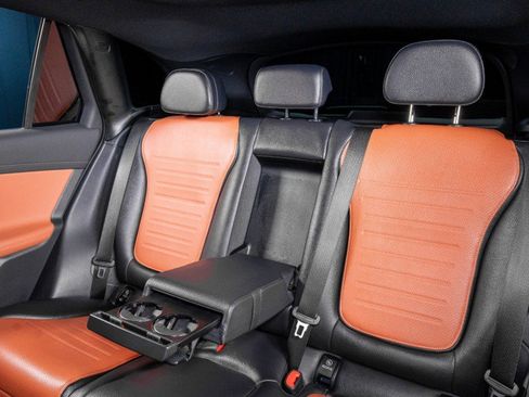 New 2026 Mercedes-Benz GLC 300 image 28