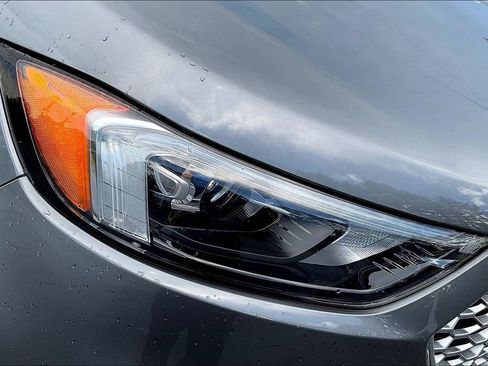 Used 2024 Ford Edge SEL AWD/4WD image 36