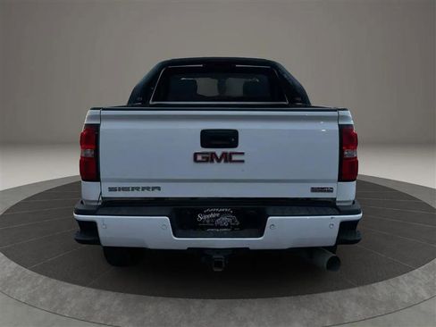 Used 2019 GMC Sierra 2500 SLT image 4