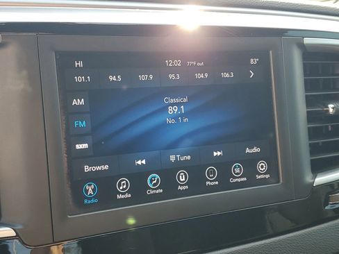 Used 2018 Chrysler Pacifica Touring Plus w/ S Appearance Package image 31