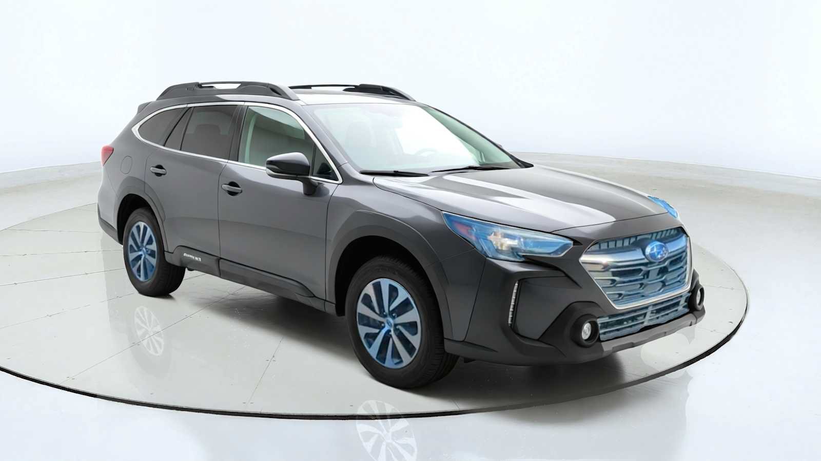 Certified 2024 Subaru Outback Premium AWD/4WD image 1