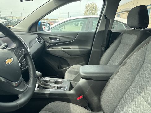 Used 2024 Chevrolet Equinox LT AWD/4WD image 29