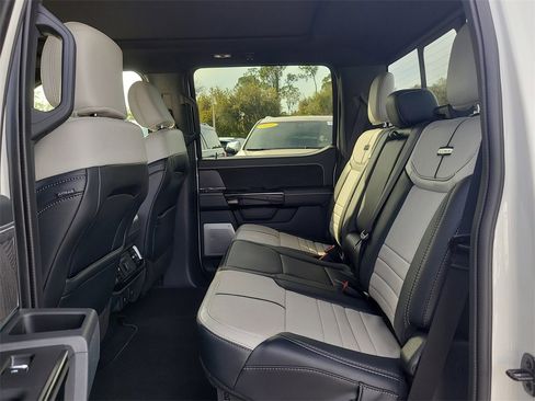 Used 2023 Ford F150 Lightning Platinum image 10