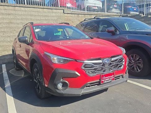 Used 2024 Subaru Crosstrek 2.0i Premium image 3