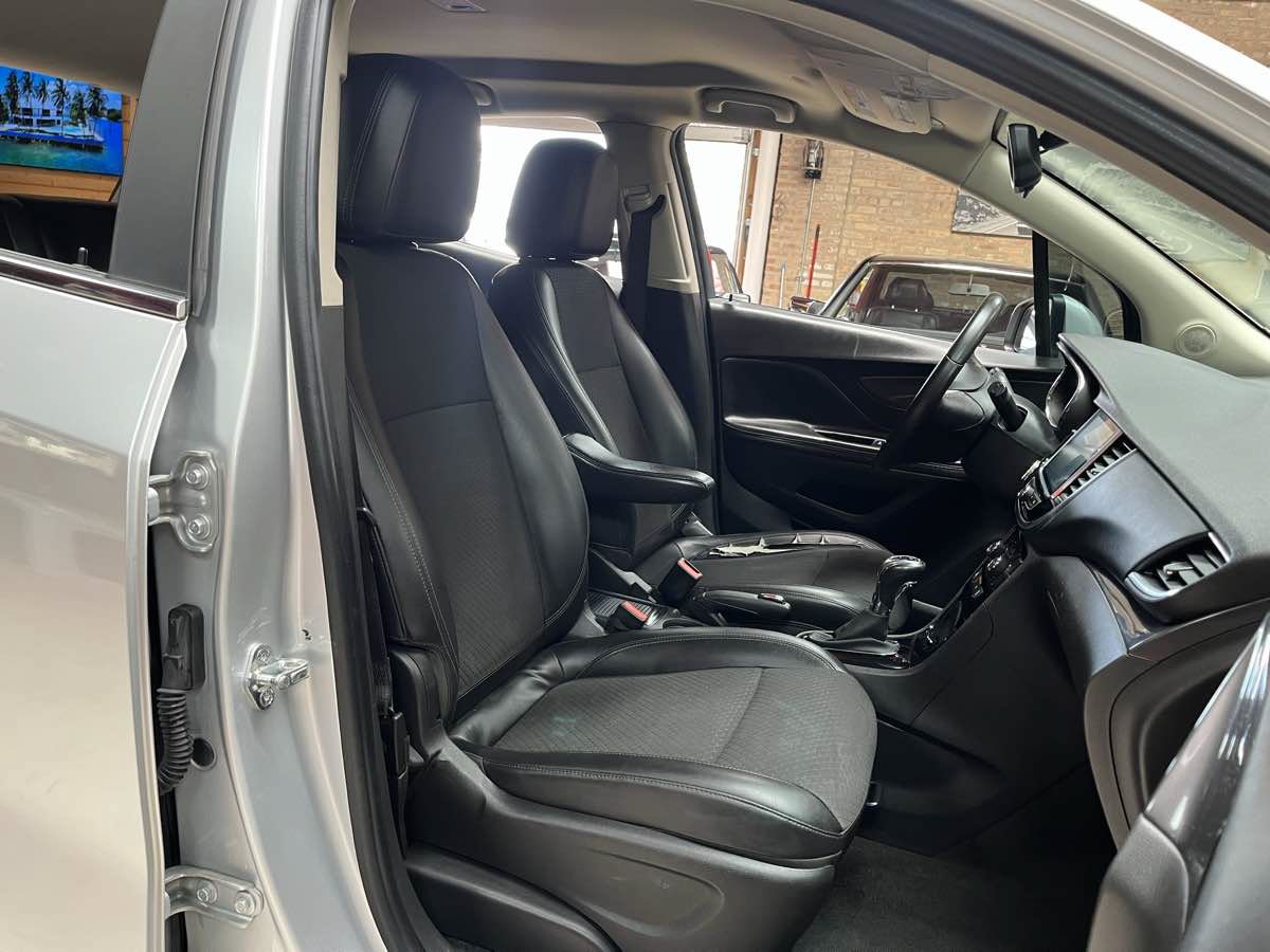 Used 2018 Buick Encore Preferred FWD image 23