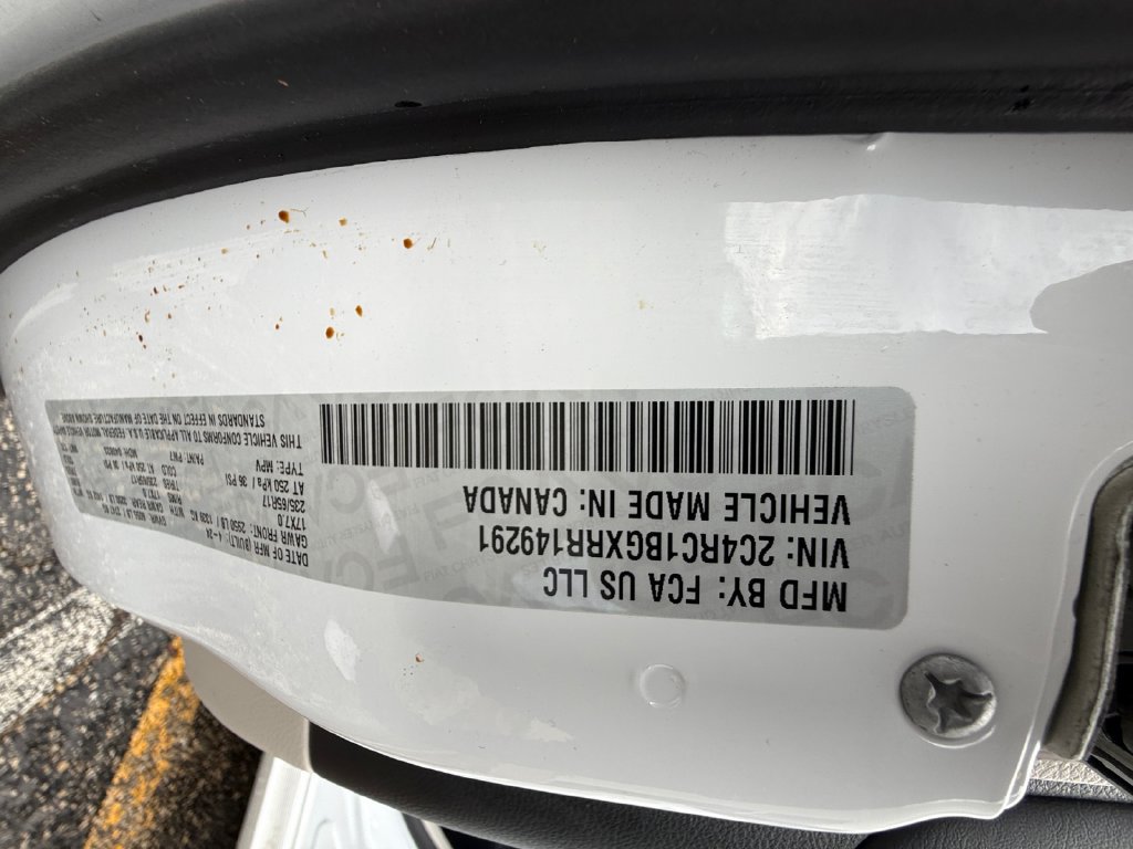 Used 2024 Chrysler Pacifica Touring-L FWD image 43