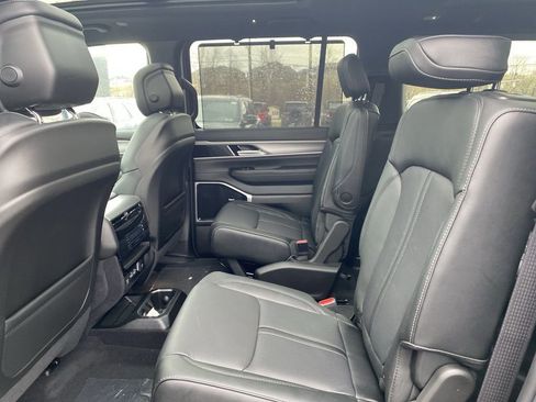 New 2026 Jeep Grand Wagoneer Limited AWD/4WD image 24