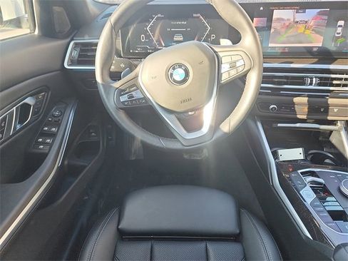 Used 2023 BMW 330i xDrive Sedan w/ Premium Package image 9