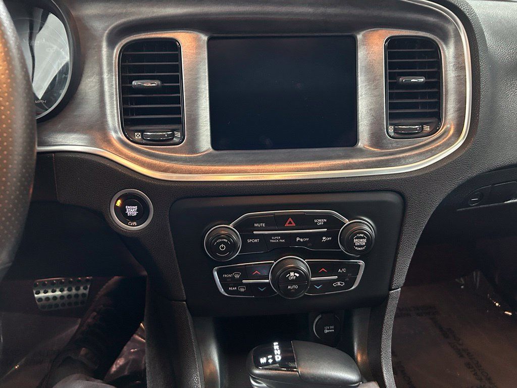 Used 2018 Dodge Charger R/T RWD image 20