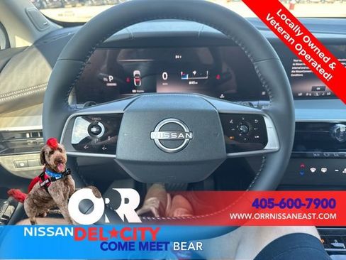 New 2025 Nissan Murano SL w/ Cargo Package AWD/4WD image 17