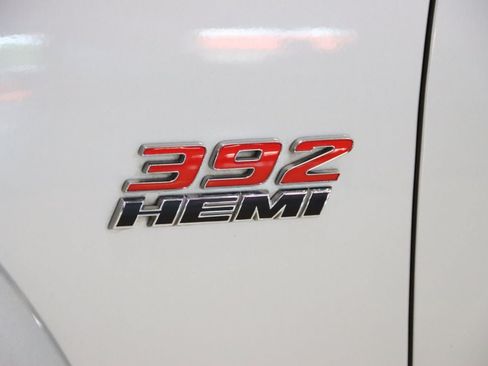 Used 2020 Dodge Charger Scat Pack RWD image 17