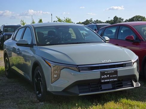 New 2026 Kia K4 EX FWD image 1