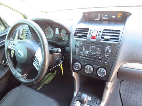 Used 2015 Subaru Forester 2.5i Limited w/ Popular Package #2 image 18