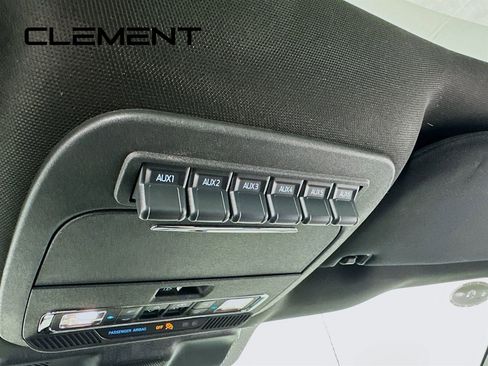 Used 2025 Ford F150 Raptor w/ Equipment Group 803A Raptor R image 40