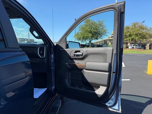 Used 2019 Chevrolet Silverado 1500 RST w/ All-Star Edition AWD/4WD image 22