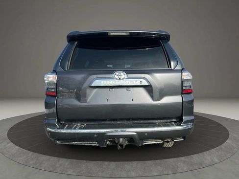 Used 2018 Toyota 4Runner Limited AWD/4WD image 6
