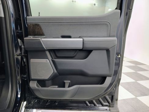 Used 2023 Ford F150 Lariat image 35