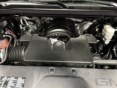 Used 2018 GMC Yukon XL Denali w/ Open Road Package image 28