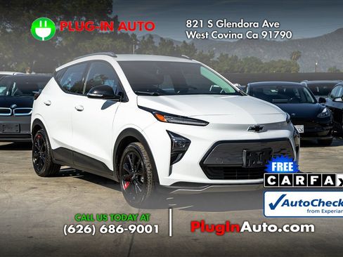 Used 2023 Chevrolet Bolt EUV LT w/ Convenience Package image 4