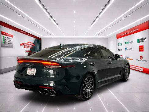 Used 2022 Kia Stinger GT1 RWD image 7