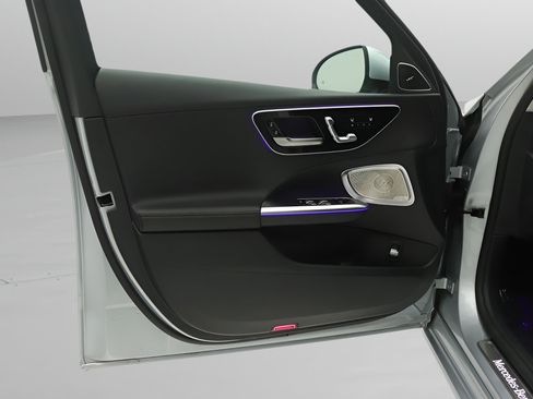 Certified 2023 Mercedes-Benz C 300 Sedan image 17