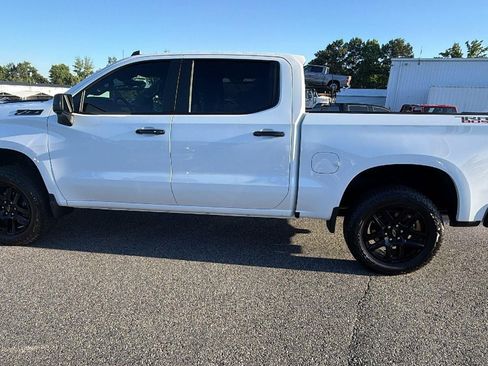 Used 2026 Chevrolet Silverado 1500 LT Trail Boss w/ LT Trail Boss Premium Package AWD/4WD image 10