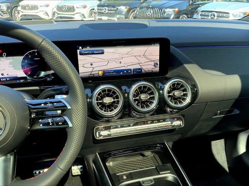 New 2026 Mercedes-Benz GLA 250 4MATIC image 6