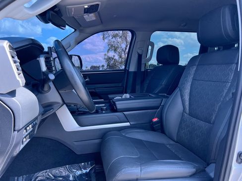 Used 2024 Toyota Tundra Limited w/ TRD Off-Road Package AWD/4WD image 10