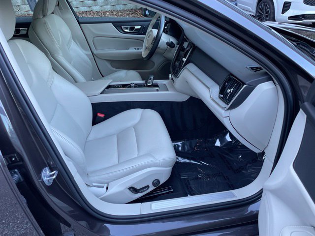 Certified 2023 Volvo S60 B5 Plus w/ Climate Package AWD/4WD image 13