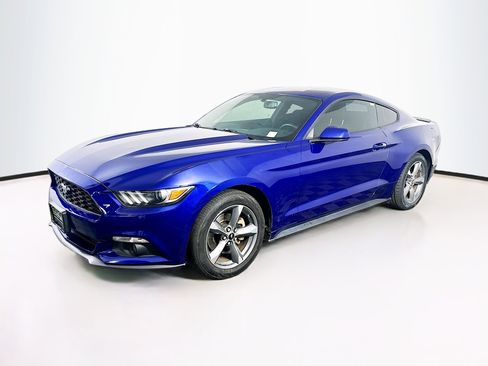 Used 2016 Ford Mustang Coupe w/ Equipment Group 051A RWD image 3