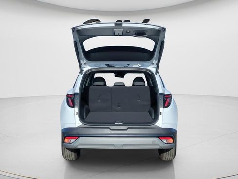 Certified 2025 Hyundai Tucson SEL AWD/4WD image 10