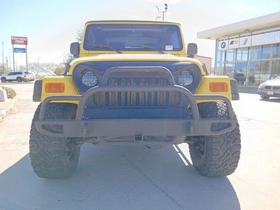 Used 2006 Jeep Wrangler Unlimited w/ Premium Audio Group