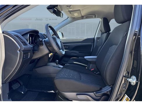 Used 2024 Mitsubishi Outlander Sport ES image 14