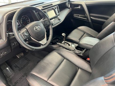 Used 2017 Toyota RAV4 SE w/ Power Special Value Package AWD/4WD image 11