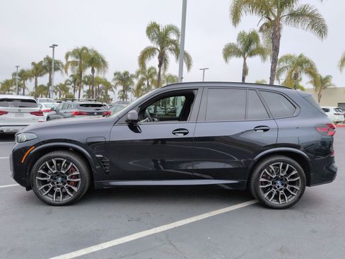 Used 2025 BMW X5 xDrive50e w/ Executive Package AWD/4WD image 7