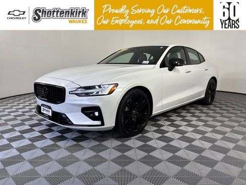 Used 2024 Volvo S60 B5 Plus AWD/4WD image 1