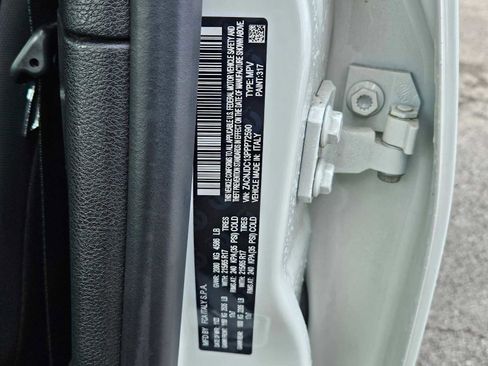 Used 2023 Jeep Renegade Trailhawk image 25