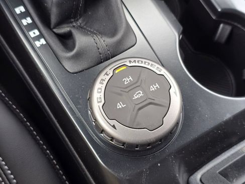 New 2026 Ford Bronco Outer Banks AWD/4WD image 23