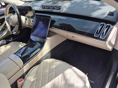Certified 2023 Mercedes-Benz S 500 4MATIC image 21