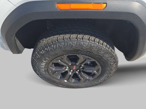 New 2025 GMC Canyon Elevation w/ Convenience Package RWD image 34