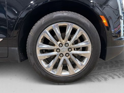 Used 2019 Cadillac XT5 Platinum AWD/4WD image 56