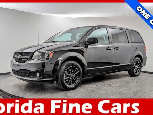 Used 2018 Dodge Grand Caravan SE image 1