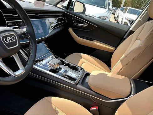 New 2026 Audi Q7 3.0T Premium Plus AWD/4WD image 23