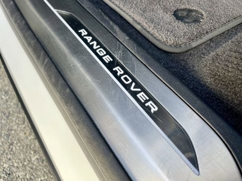 Certified 2025 Land Rover Range Rover Sport Dynamic SE image 40